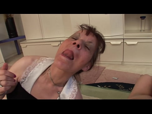 ❤️ Dve babici in en dedek imajo seks v troje ️ Porno na porno sl.oldsex.ru